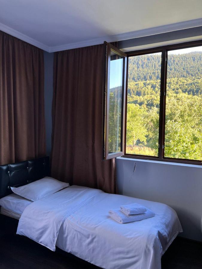 Monte Bianco Bed & Breakfast Mestia Bagian luar foto