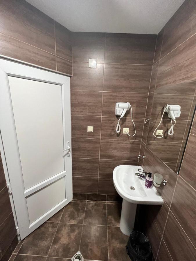 Monte Bianco Bed & Breakfast Mestia Bagian luar foto