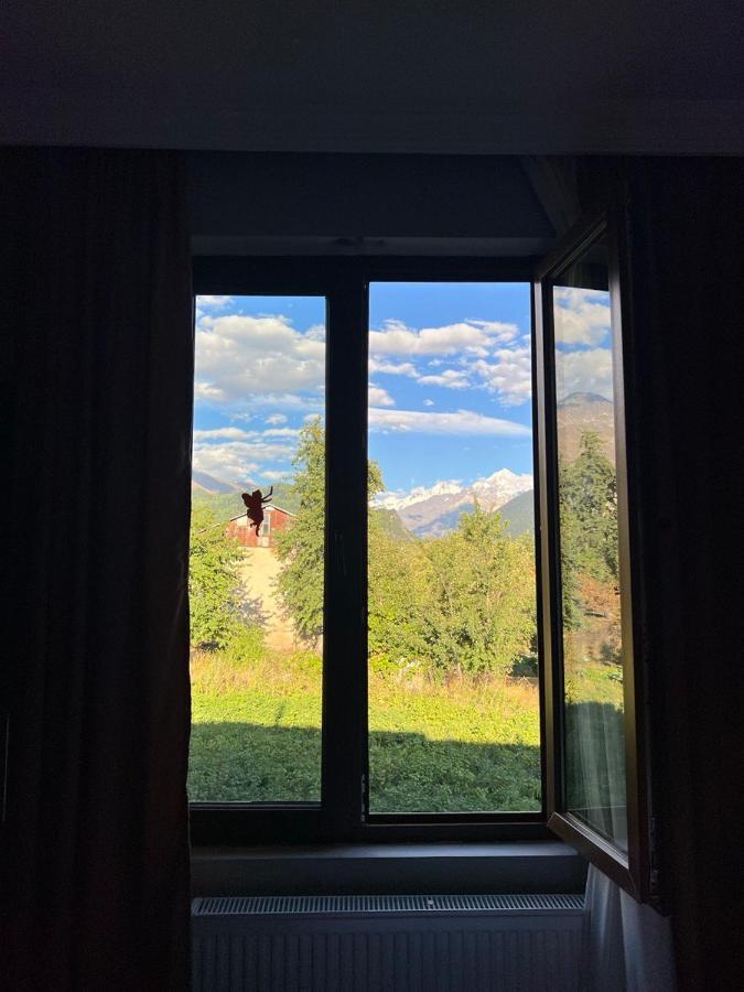 Monte Bianco Bed & Breakfast Mestia Bagian luar foto