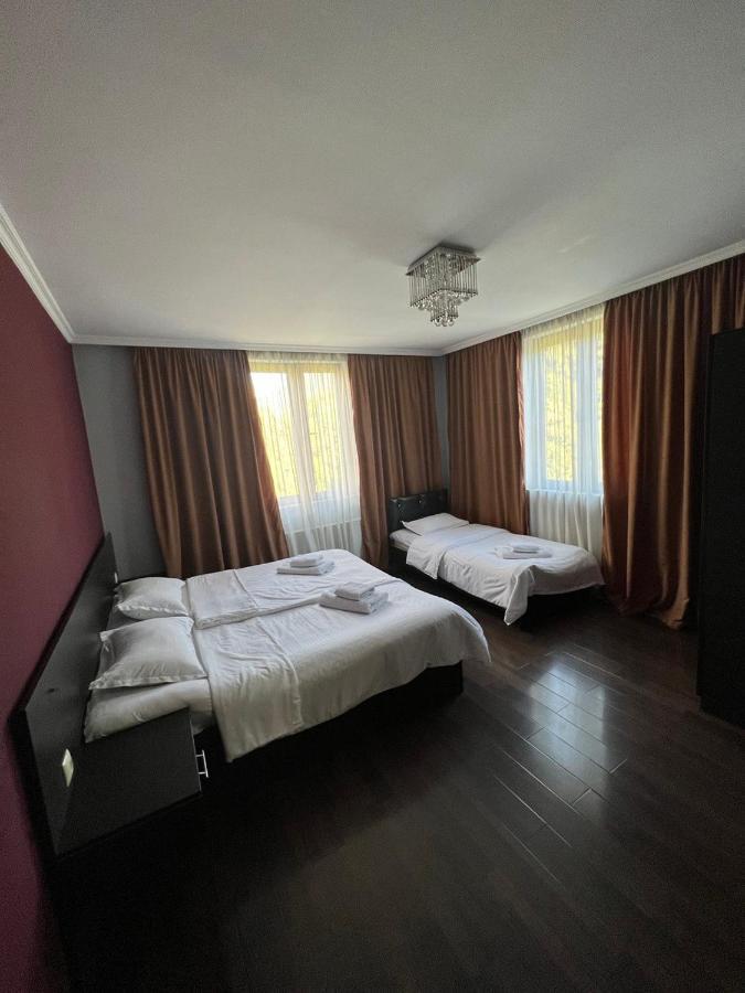 Monte Bianco Bed & Breakfast Mestia Bagian luar foto