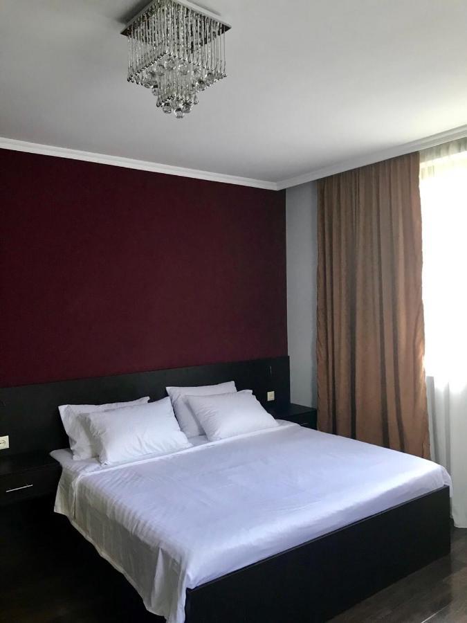 Monte Bianco Bed & Breakfast Mestia Bagian luar foto